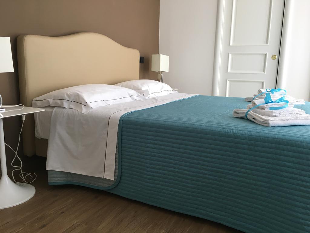 Il Casale Degli Ulivi - Agriturismo - Tenimenti Leone Lanuvio Bagian luar foto