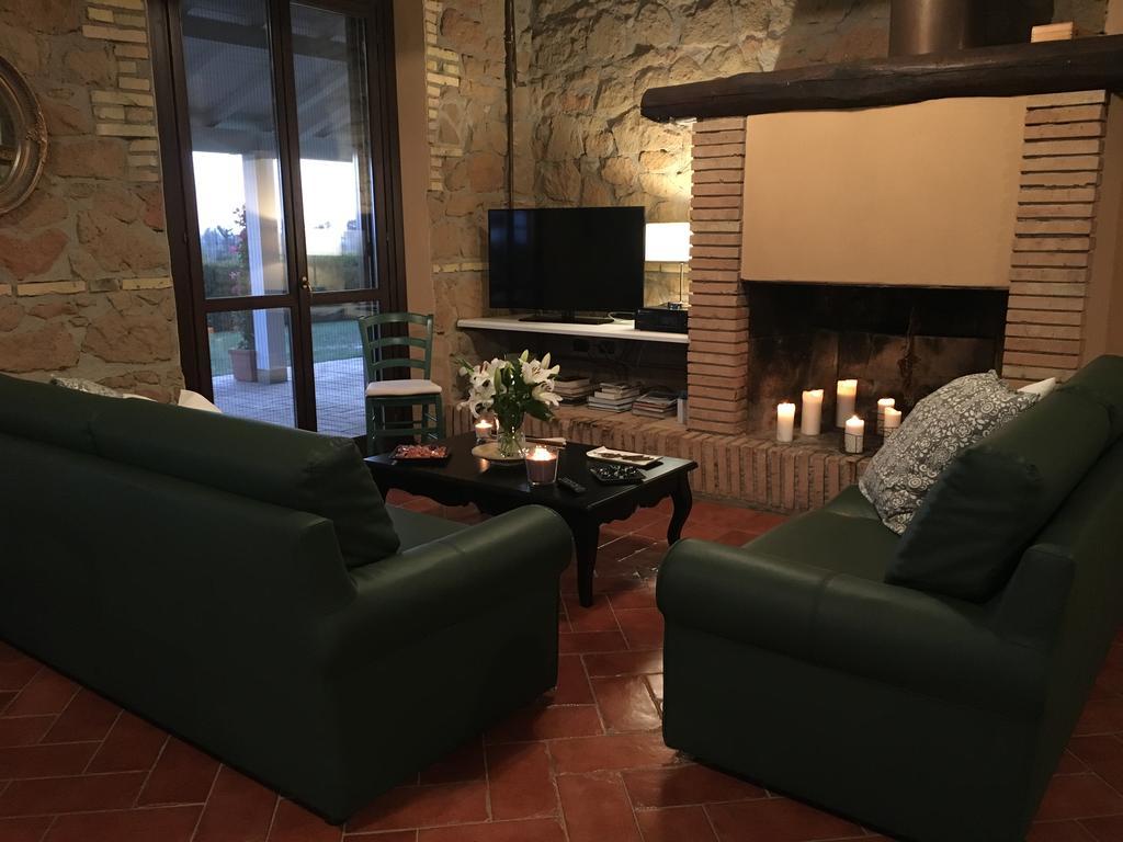 Il Casale Degli Ulivi - Agriturismo - Tenimenti Leone Lanuvio Bagian luar foto