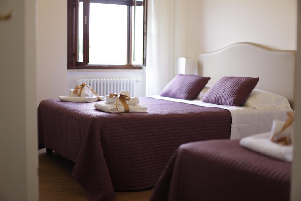 Il Casale Degli Ulivi - Agriturismo - Tenimenti Leone Lanuvio Bagian luar foto
